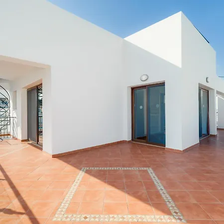 Seafront Villa *